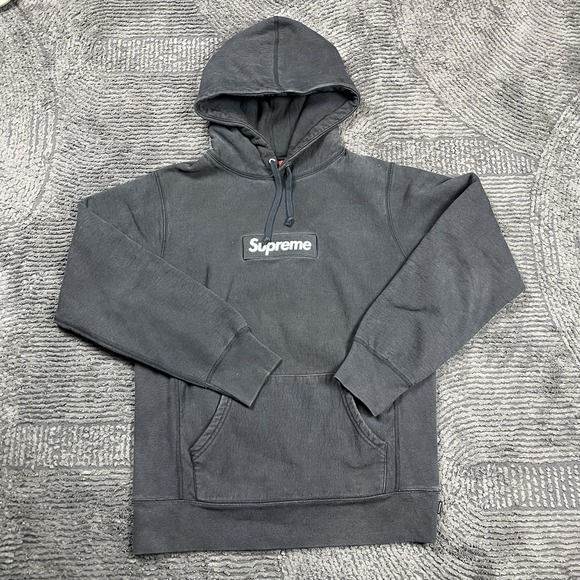 Supreme Box Logo Hoodie Black Men's Medium Pullover Sweatshirt Made in Canada - Picture 1 of 7